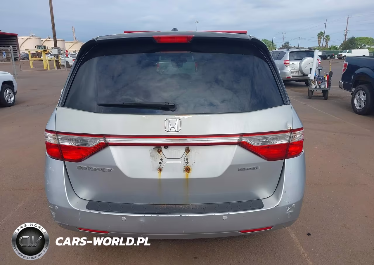 2011 Honda Odyssey Touring-Touring Elite VIN:5FNRL5H90BB030313 - 16