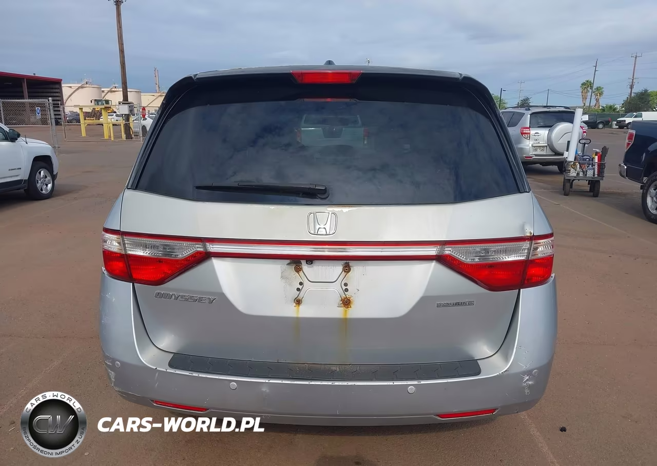 2011 Honda Odyssey Touring-Touring Elite VIN:5FNRL5H90BB030313 - 17