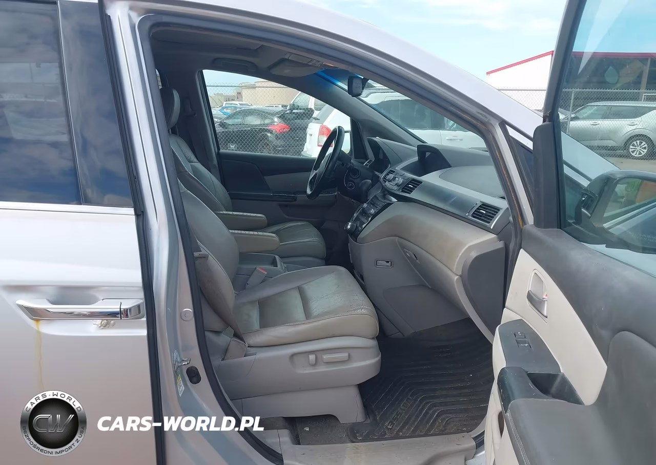 2011 Honda Odyssey Touring-Touring Elite VIN:5FNRL5H90BB030313 - 5