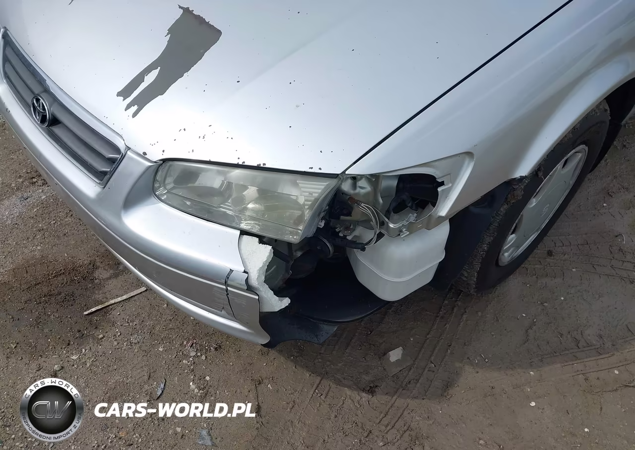 2000 Toyota Camry Ce VIN:4T1BG22K6YU650837 - 17