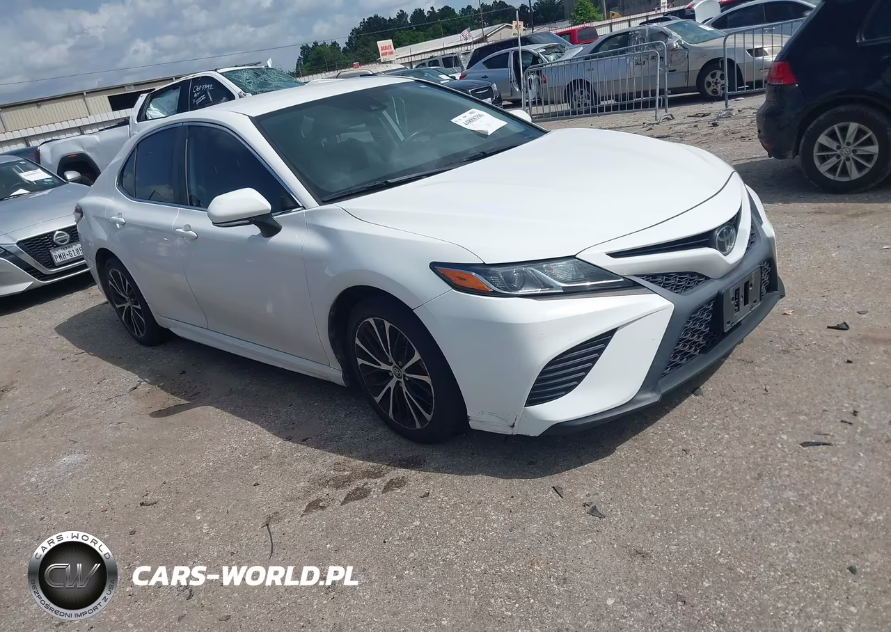2020 Toyota Camry Se