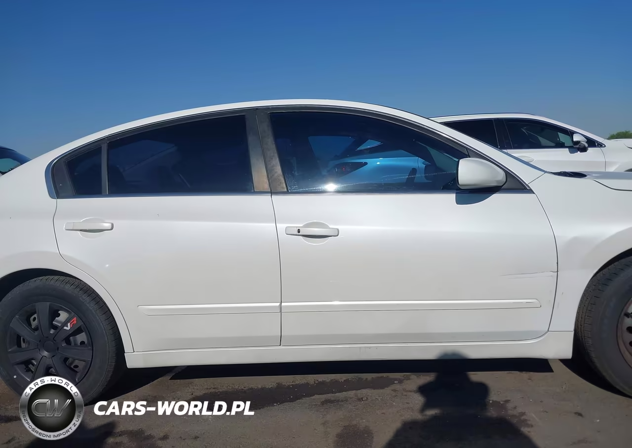 2011 Nissan Altima 2.5 S VIN:1N4AL2AP8BN460506 - 14