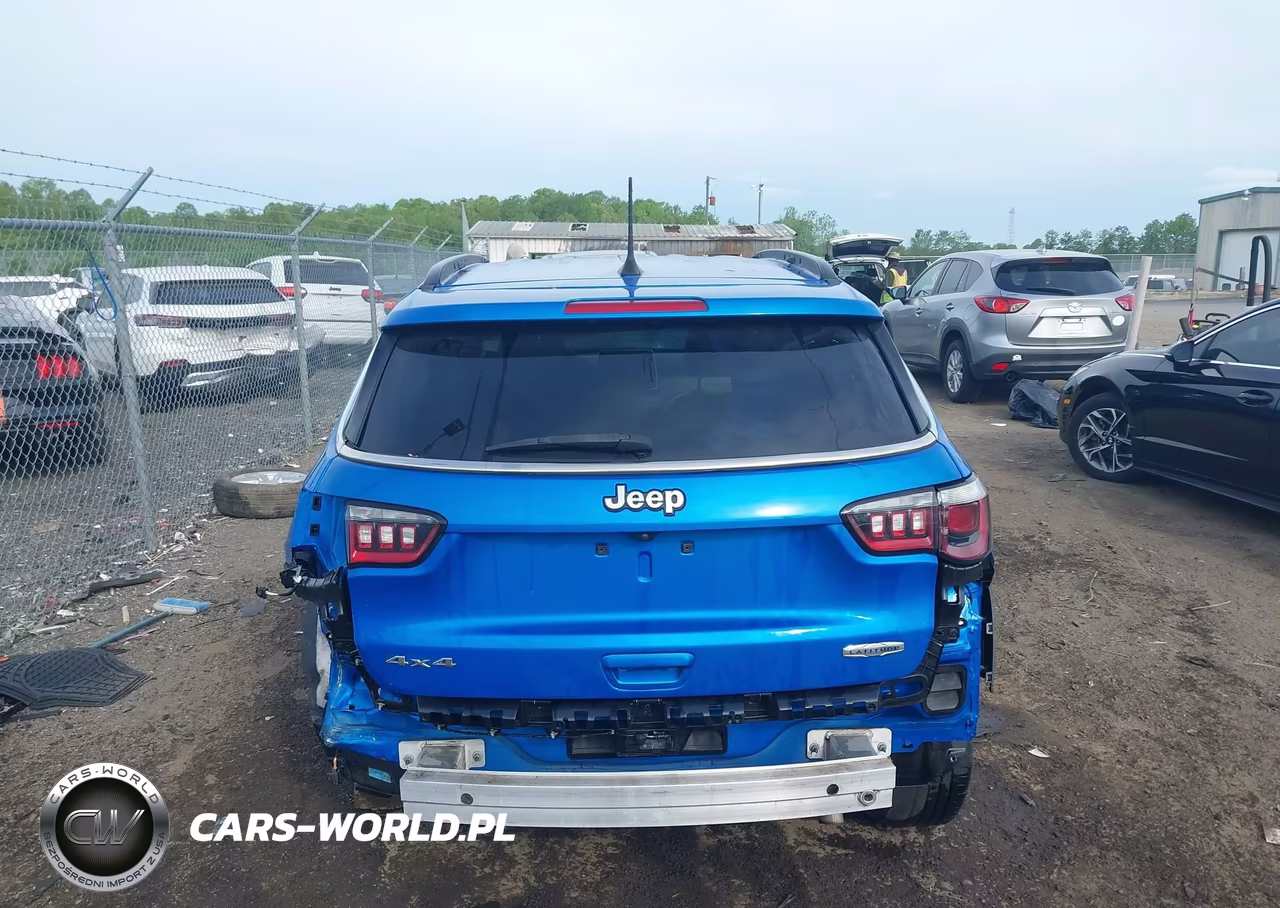 2022 Jeep Compass Latitude 4X4 VIN:3C4NJDBB5NT169353 - 17