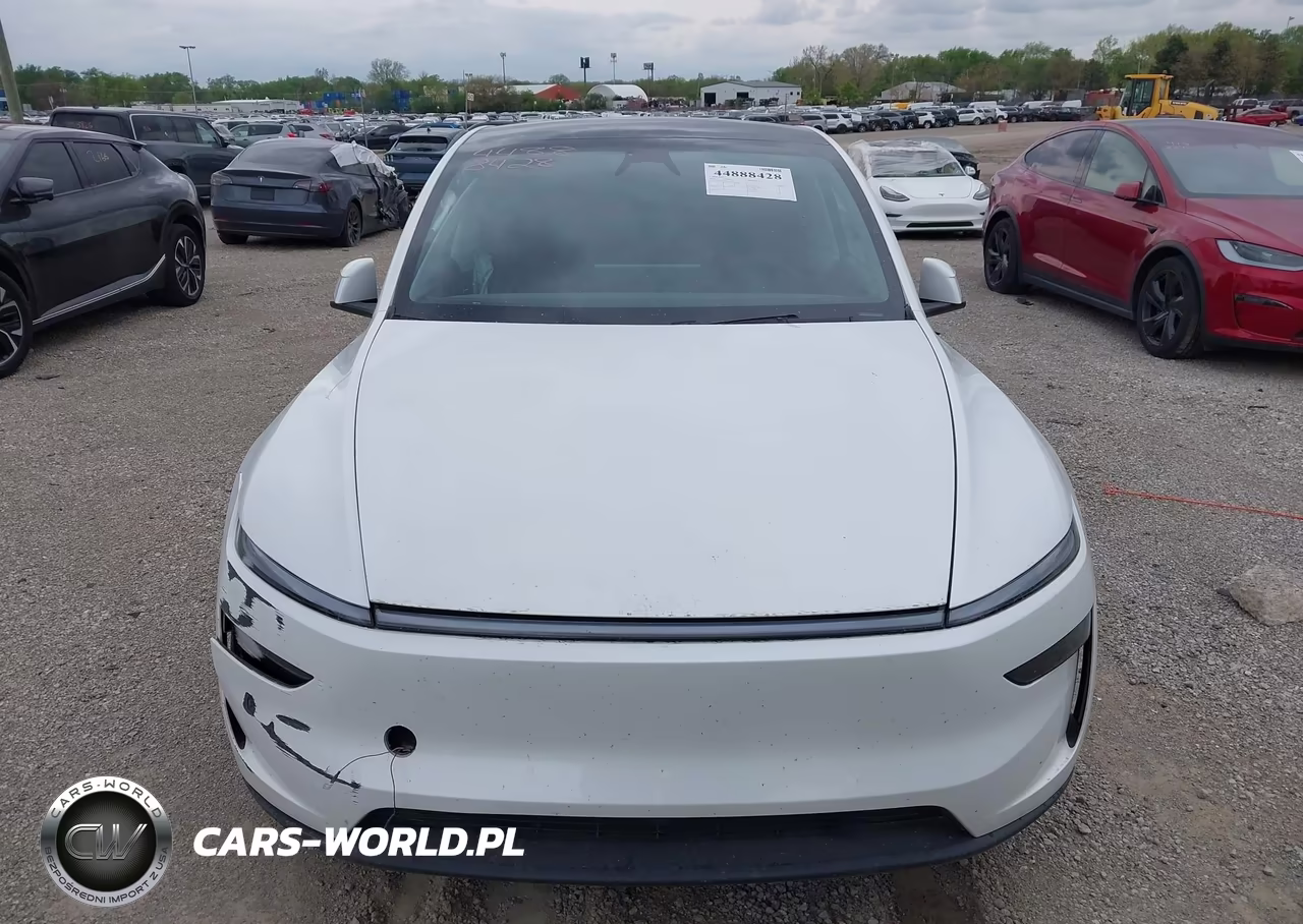 2026 Tesla Model Y All-Wheel Drive-Long Range Launch Series-Premium All-Wheel Drive VIN:7SAYGDEE6TF354558 - 11