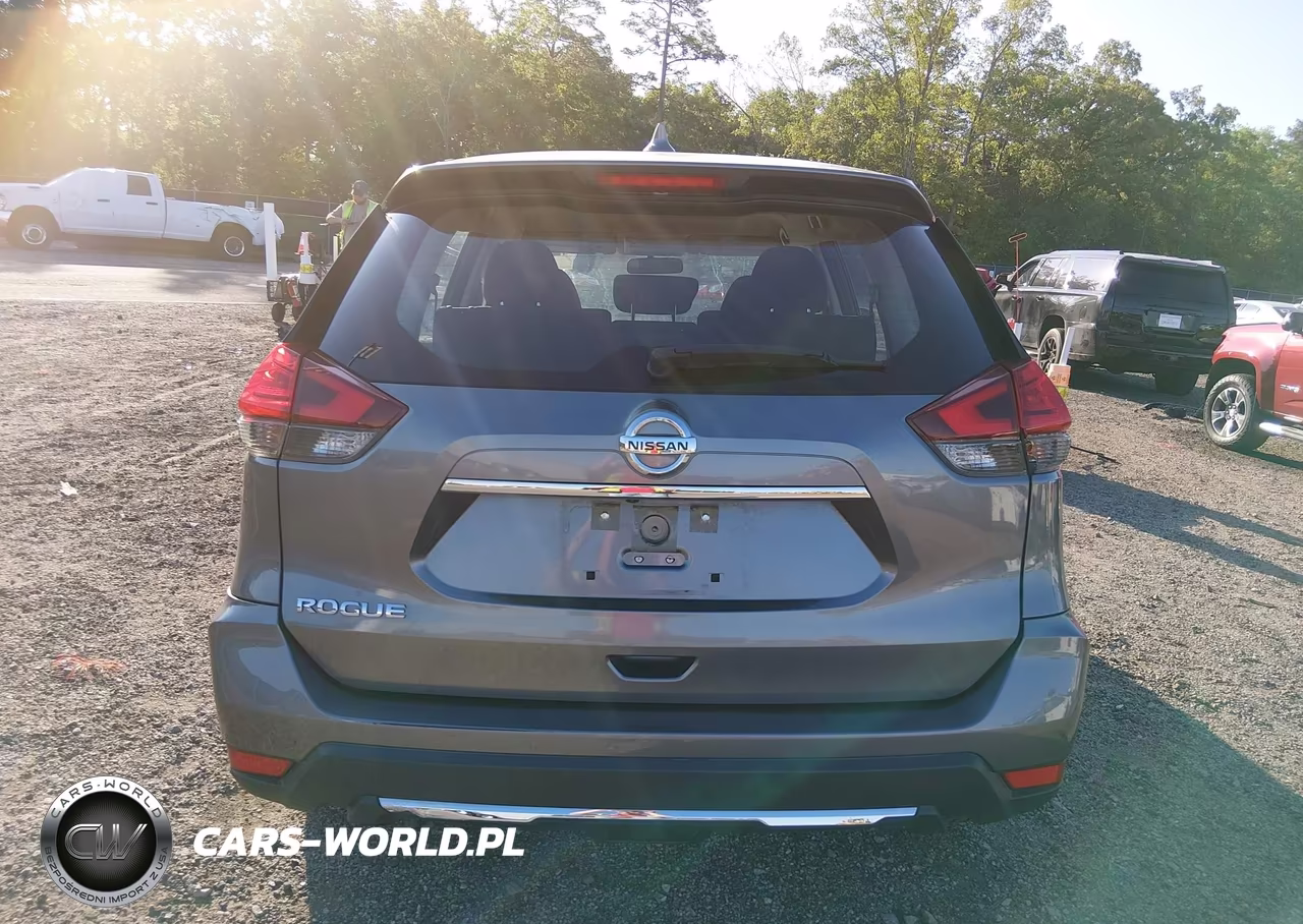 2017 Nissan Rogue S VIN:JN8AT2MTXHW138542 - 17