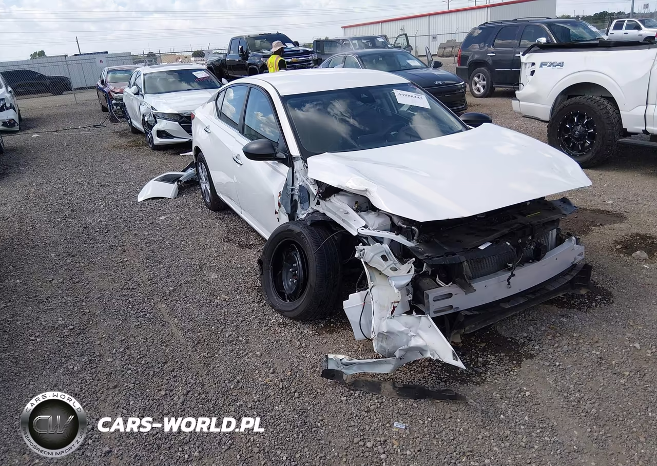 2025 Nissan Altima S Fwd – zdjęcie 1 z 17