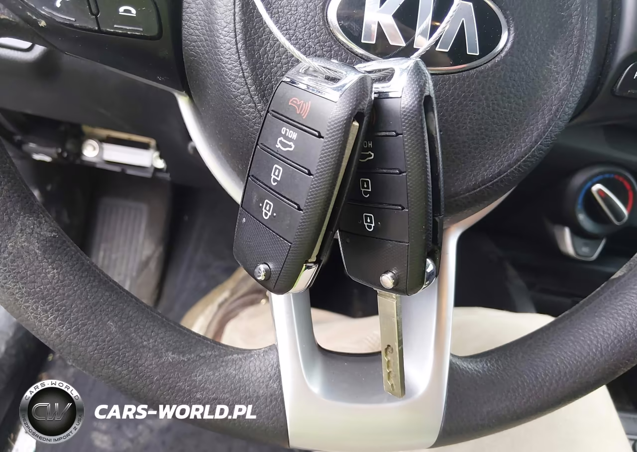 2020 Kia Rio S VIN:3KPA24AD5LE359105 - 11