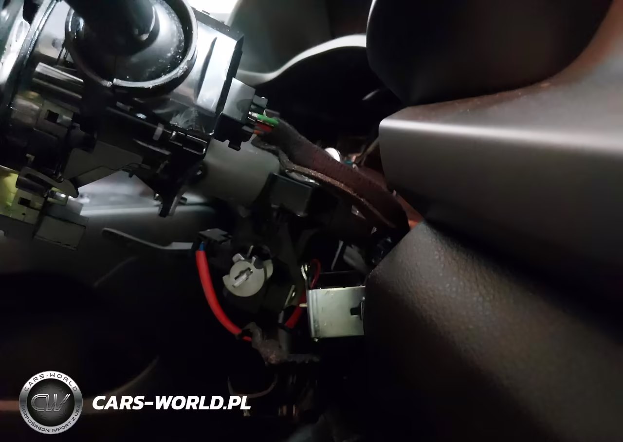 2020 Kia Rio S VIN:3KPA24AD5LE359105 - 6