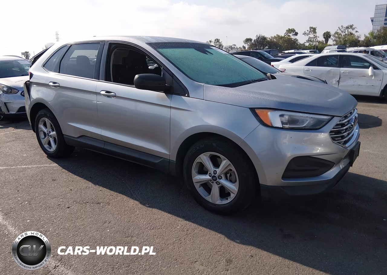 2020 Ford Edge Se
