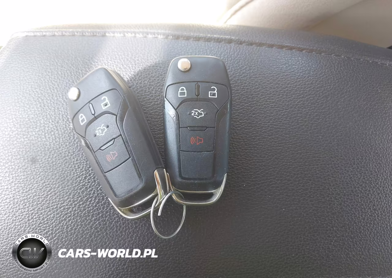 2016 Ford Fusion Se VIN:3FA6P0H78GR287384 - 11