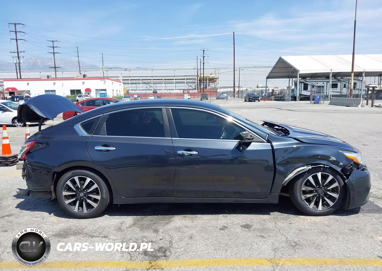 2018 Nissan Altima 2.5 Sv VIN:1N4AL3AP8JC207590 - 14
