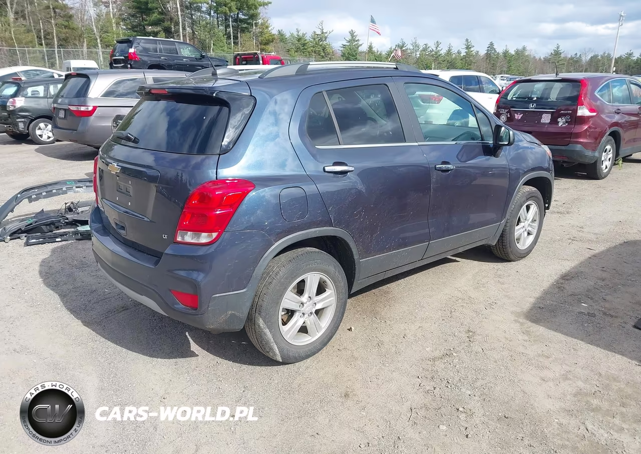2018 Chevrolet Trax Lt VIN:3GNCJPSB2JL404270 - 4