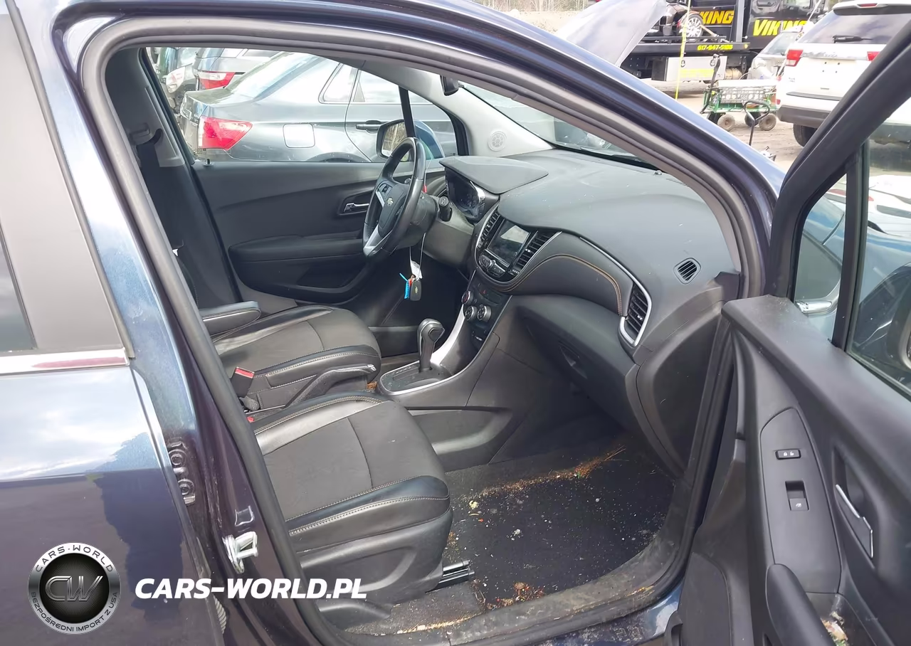 2018 Chevrolet Trax Lt VIN:3GNCJPSB2JL404270 - 5