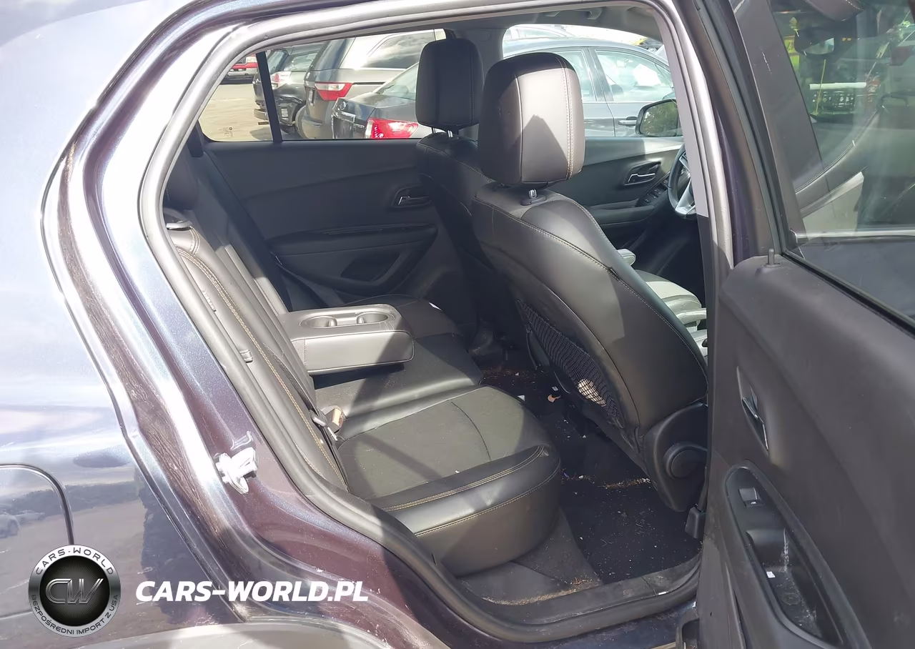 2018 Chevrolet Trax Lt VIN:3GNCJPSB2JL404270 - 8