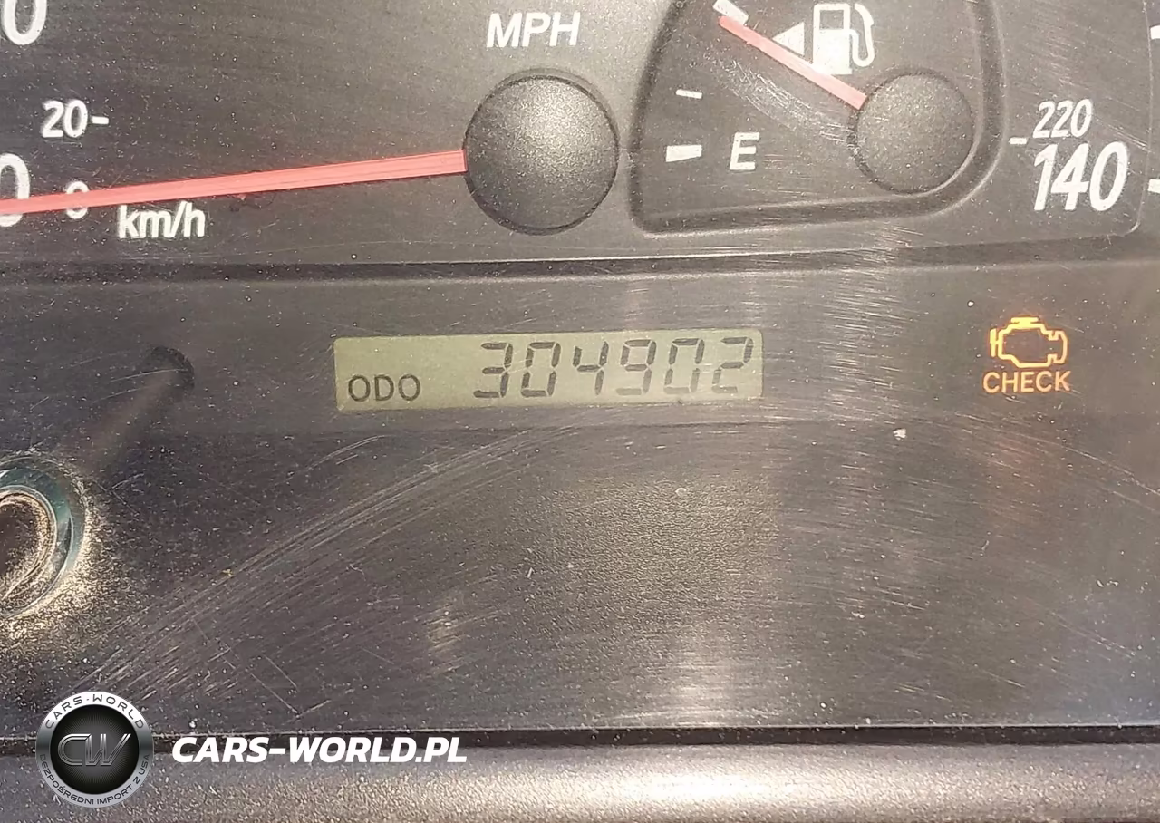 2002 Toyota Camry Le VIN:JTDBE30K120025487 - 15