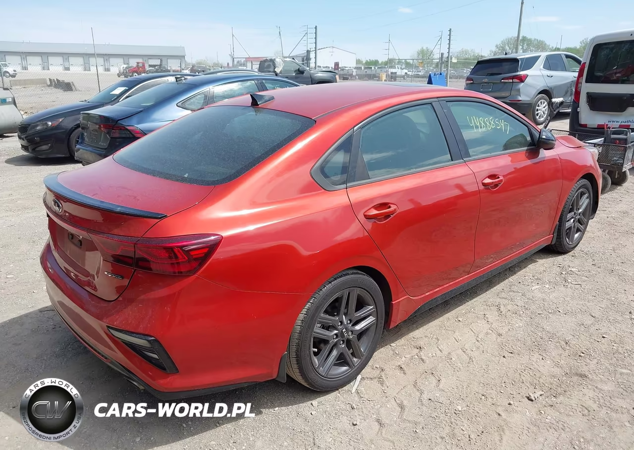 2021 Kia Forte Gt-Line VIN:3KPF34ADXME310986 - 4