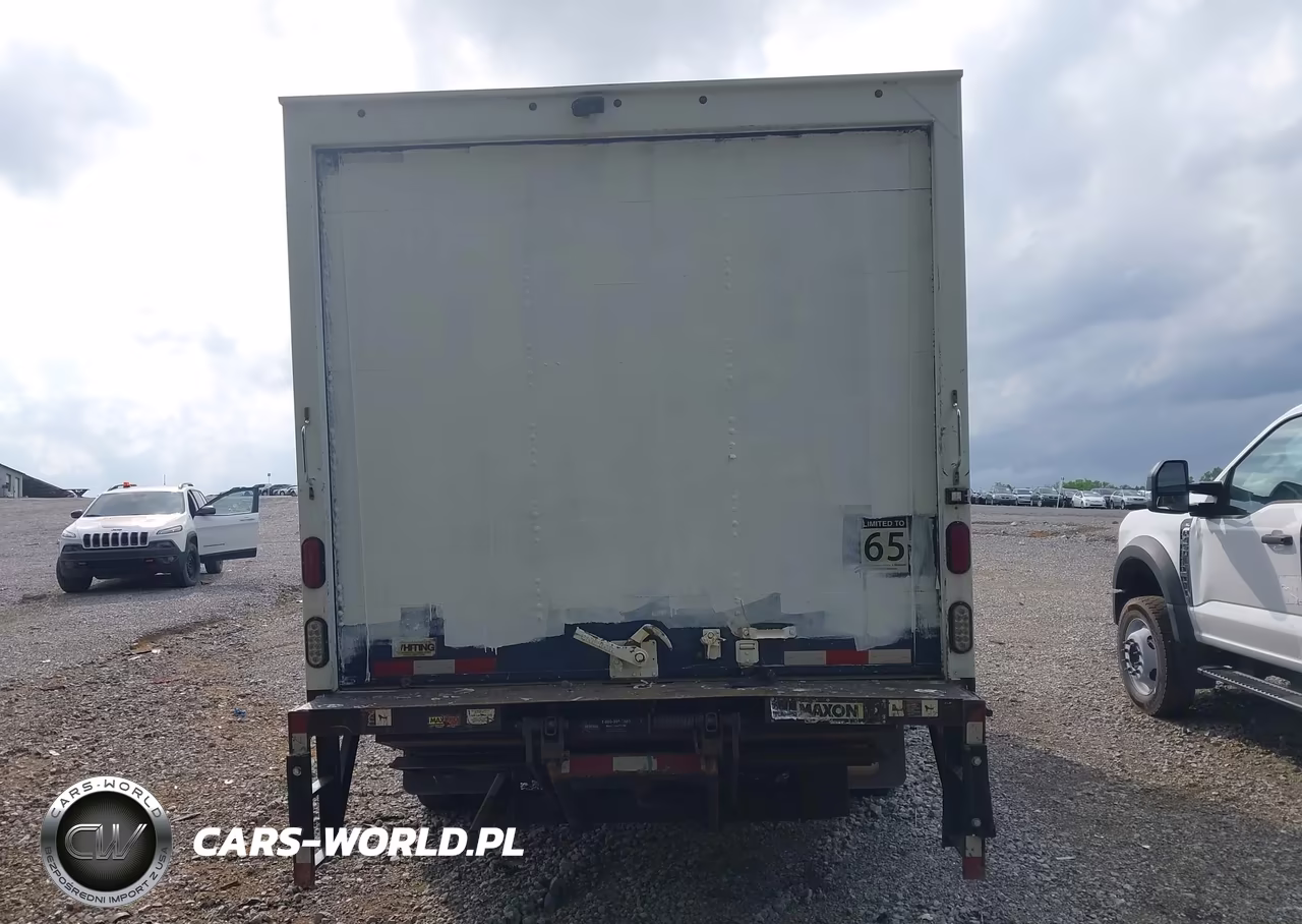 2018 Ford E-450 Cutaway VIN:1FDXE4FS4JDC08713 - 15