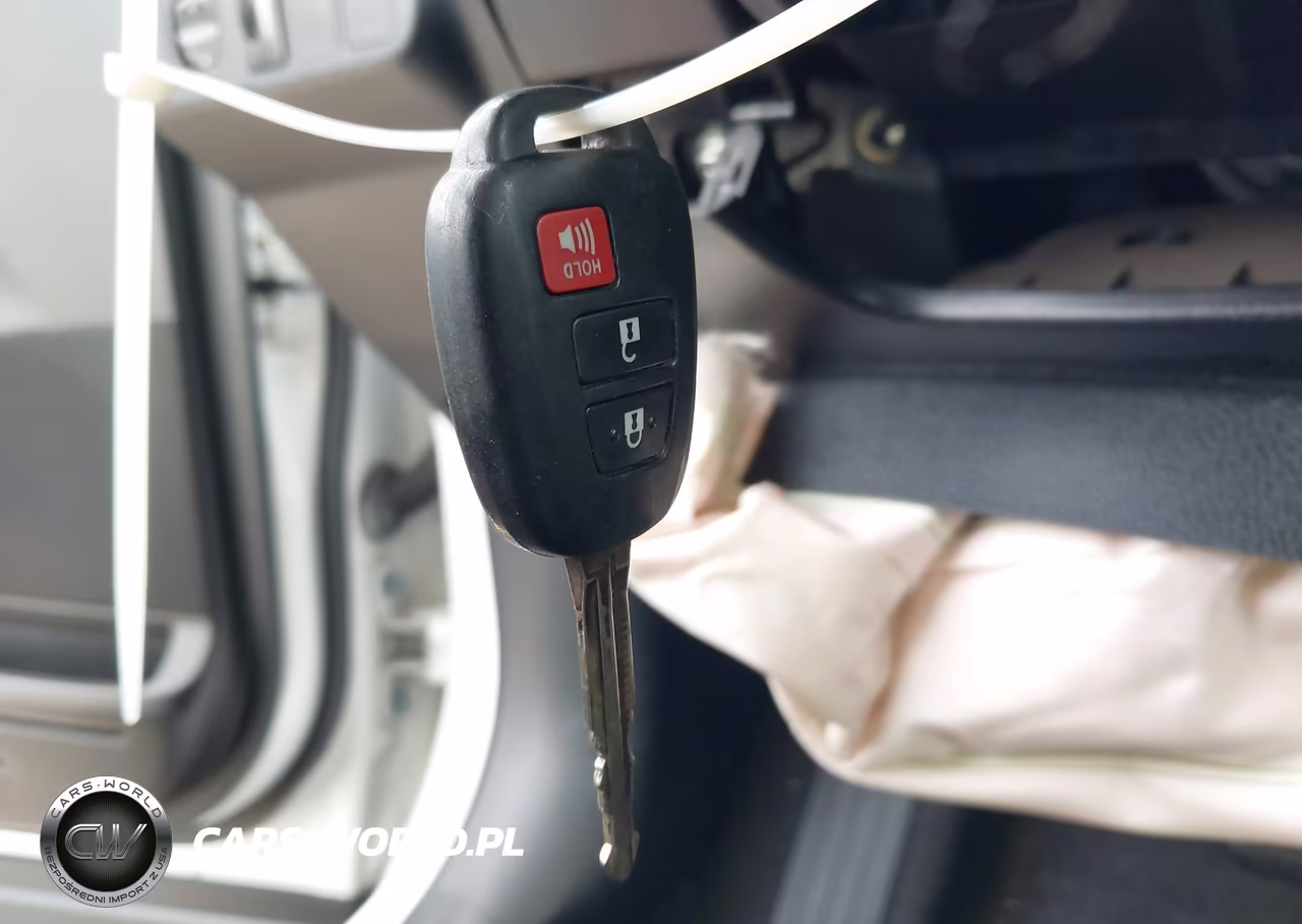 2016 Toyota Rav4 Le VIN:JTMZFREV9GD086202 - 11