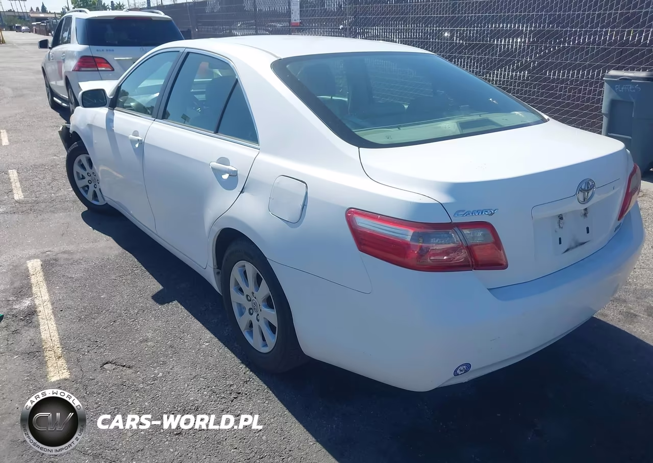 2007 Toyota Camry Xle VIN:4T1BE46KX7U592368 - 3