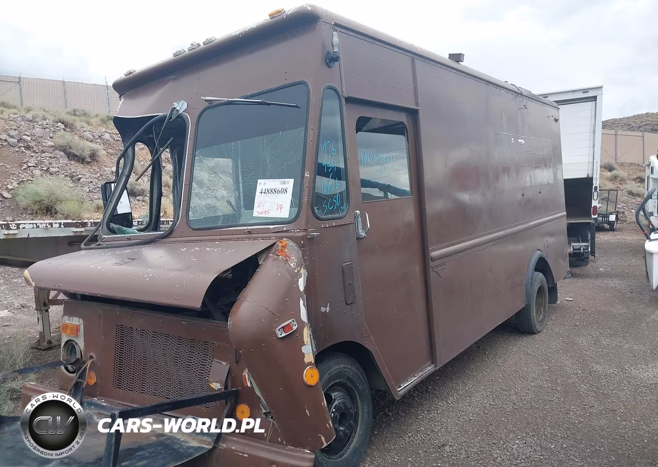 1981 GMC Forward Control Chassis P3500 VIN:1GDHP32MXB3502723 - 2