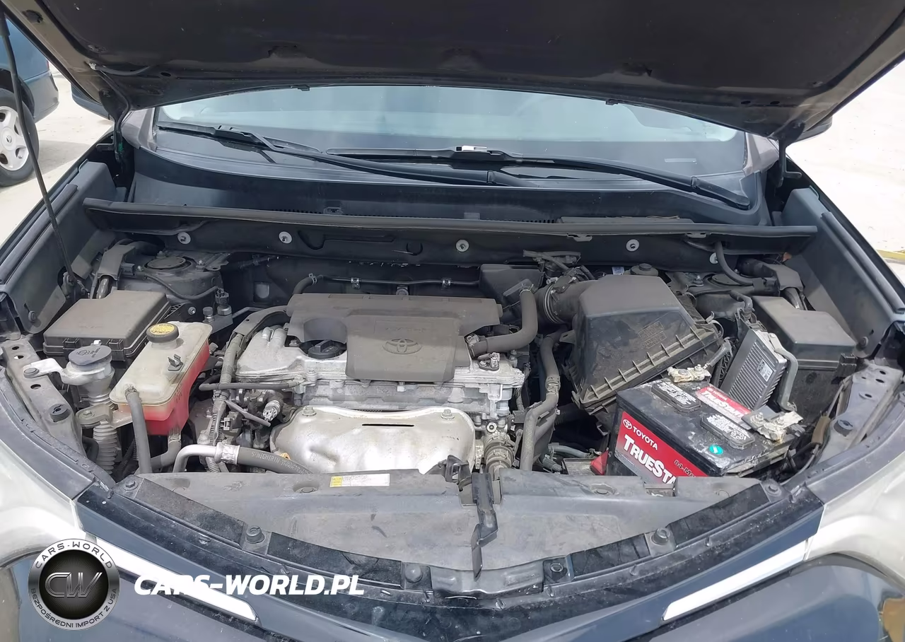 2018 Toyota Rav4 Le VIN:2T3ZFREV8JW432587 - 10