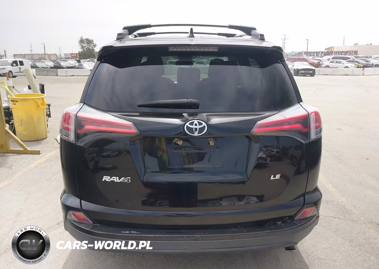 2018 Toyota Rav4 Le VIN:2T3ZFREV8JW432587 - 16