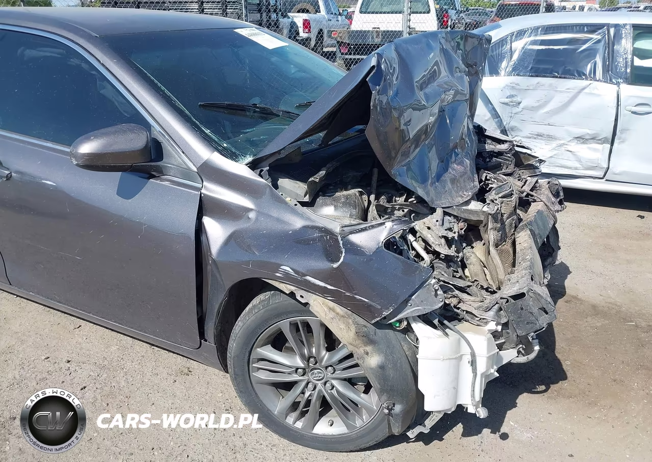 2015 Toyota Camry Se VIN:4T1BF1FK9FU095614 - 18