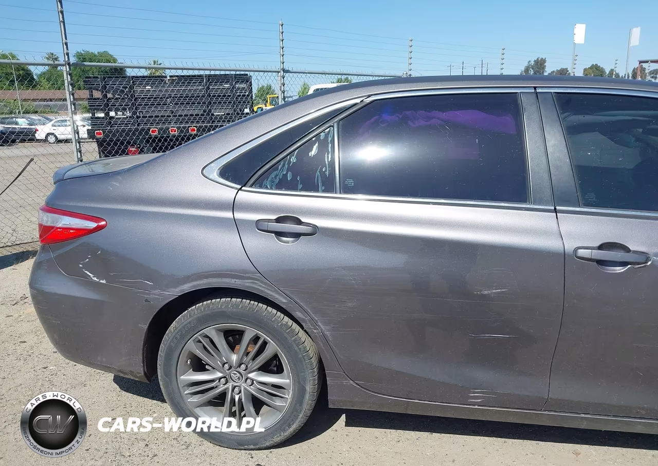 2015 Toyota Camry Se VIN:4T1BF1FK9FU095614 - 20