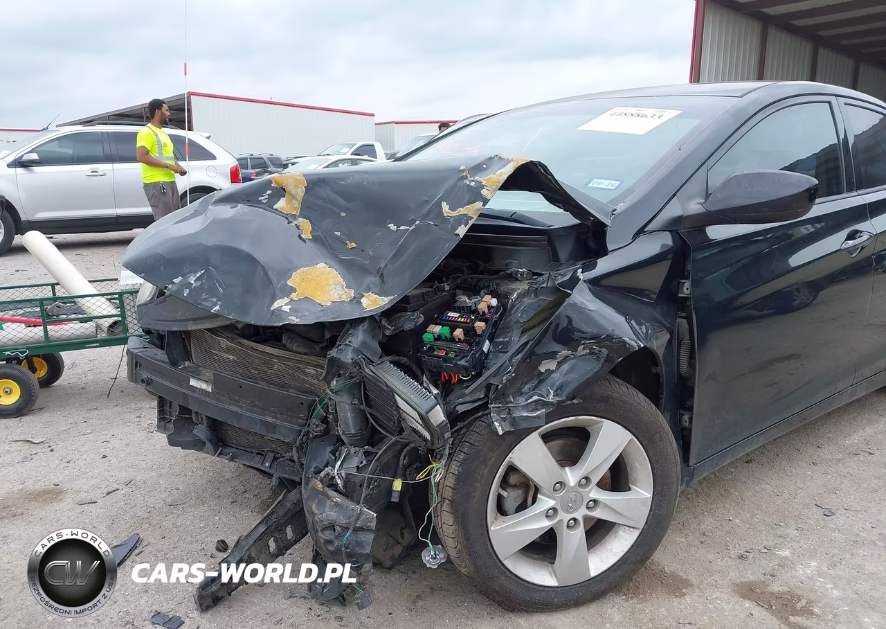 2013 Hyundai Elantra Gls VIN:5NPDH4AE2DH437289 - 6