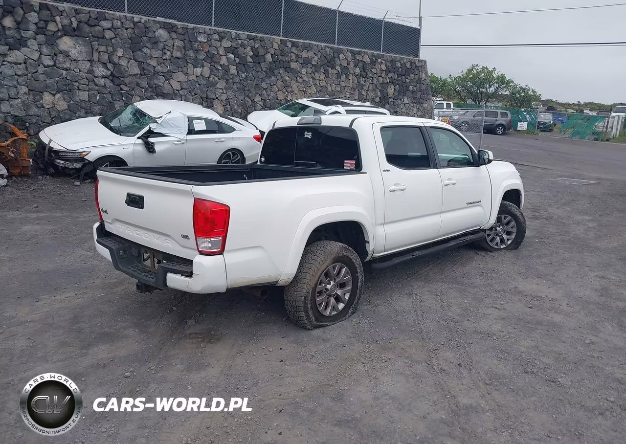 2017 Toyota Tacoma Sr5 V6 VIN:3TMCZ5AN7HM097278 - 4