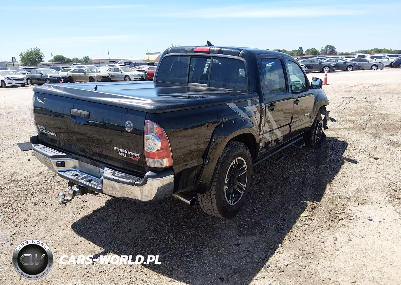 2012 Toyota Tacoma Prerunner V6 VIN:5TFJU4GN6CX023358 - 4