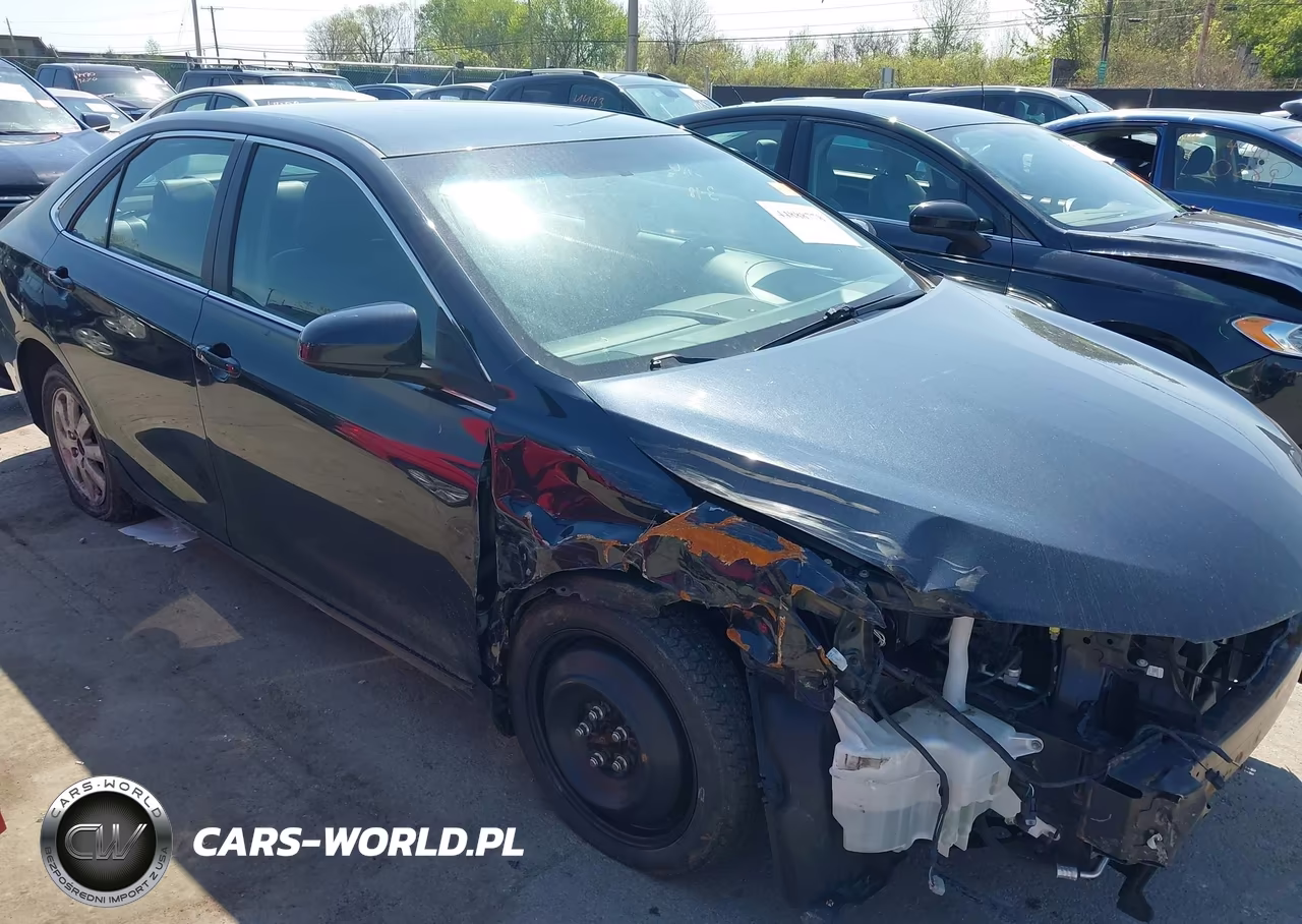 2017 Toyota Camry Se – zdjęcie 1 z 18