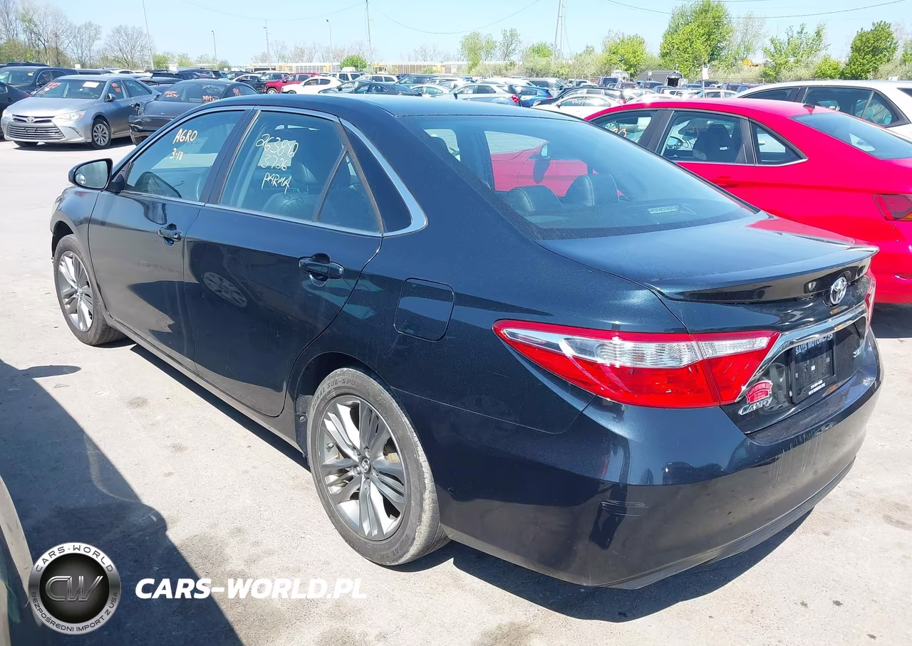 2017 Toyota Camry Se VIN:4T1BF1FK6HU286765 - 3