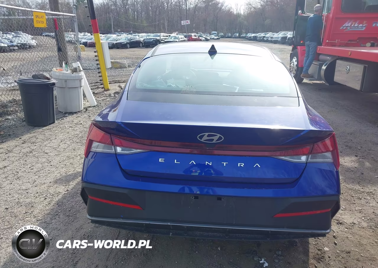 2024 Hyundai Elantra Se VIN:KMHLL4DG2RU840804 - 16