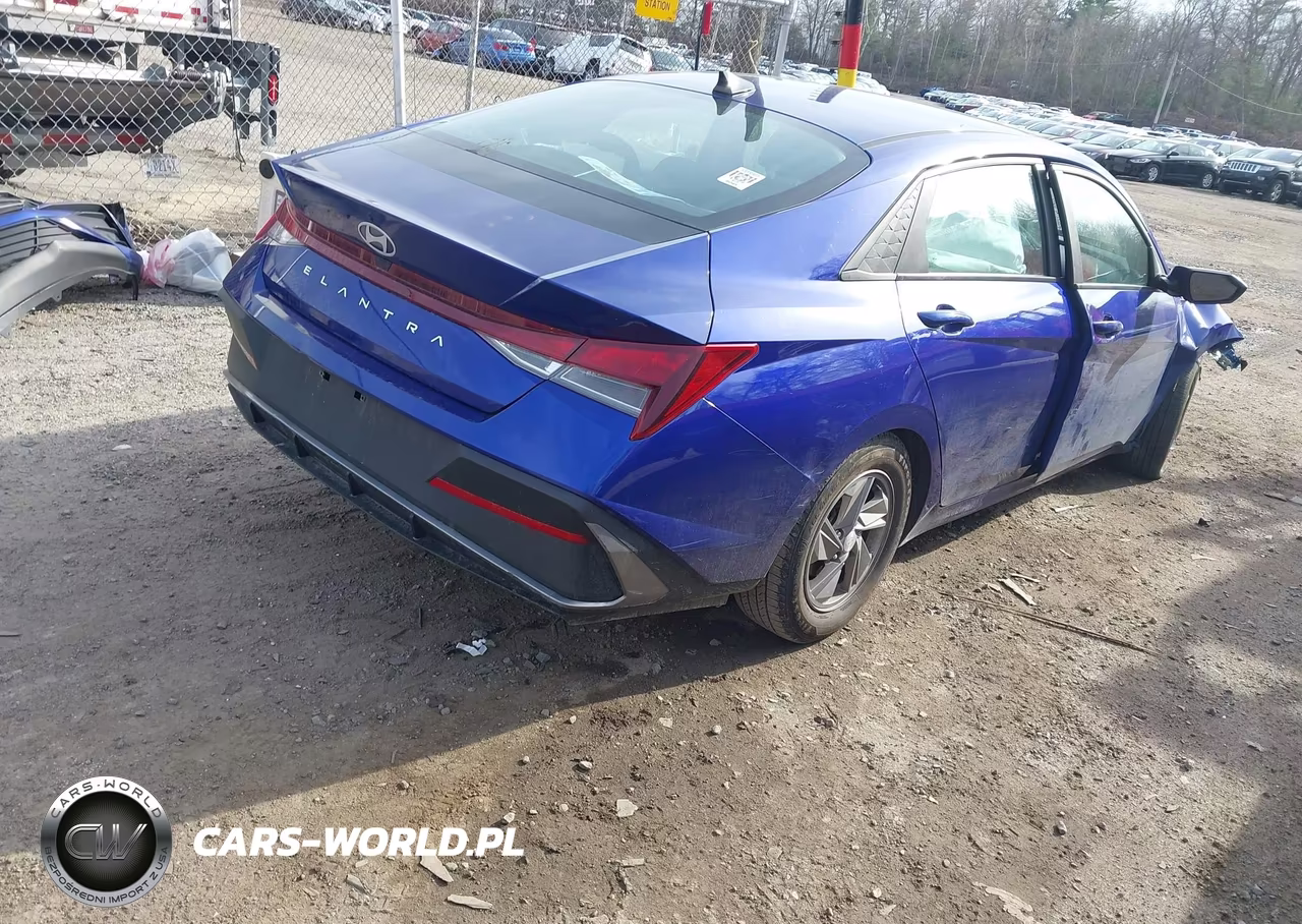 2024 Hyundai Elantra Se VIN:KMHLL4DG2RU840804 - 4