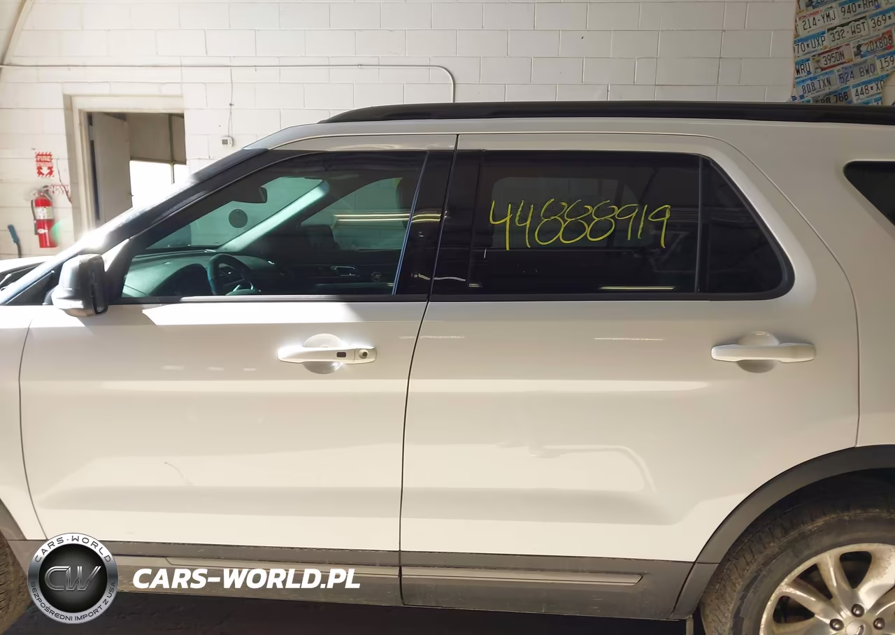 2018 Ford Explorer Xlt VIN:1FM5K8DH6JGB42405 - 14