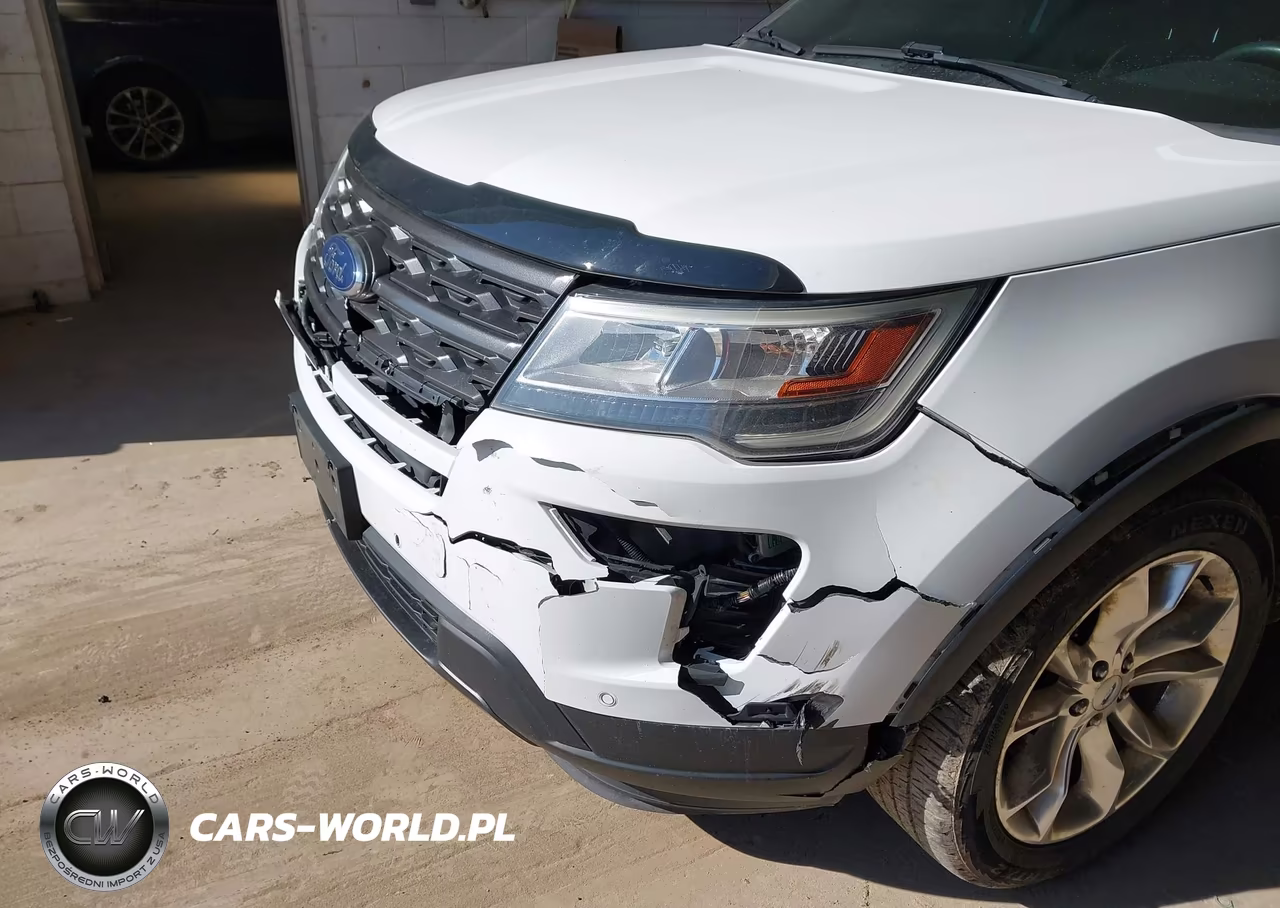 2018 Ford Explorer Xlt VIN:1FM5K8DH6JGB42405 - 6