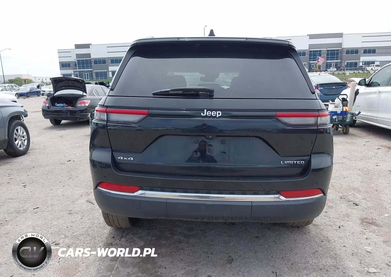 2023 Jeep Grand Cherokee Limited 4X4 VIN:1C4RJHBG7PC512716 - 15