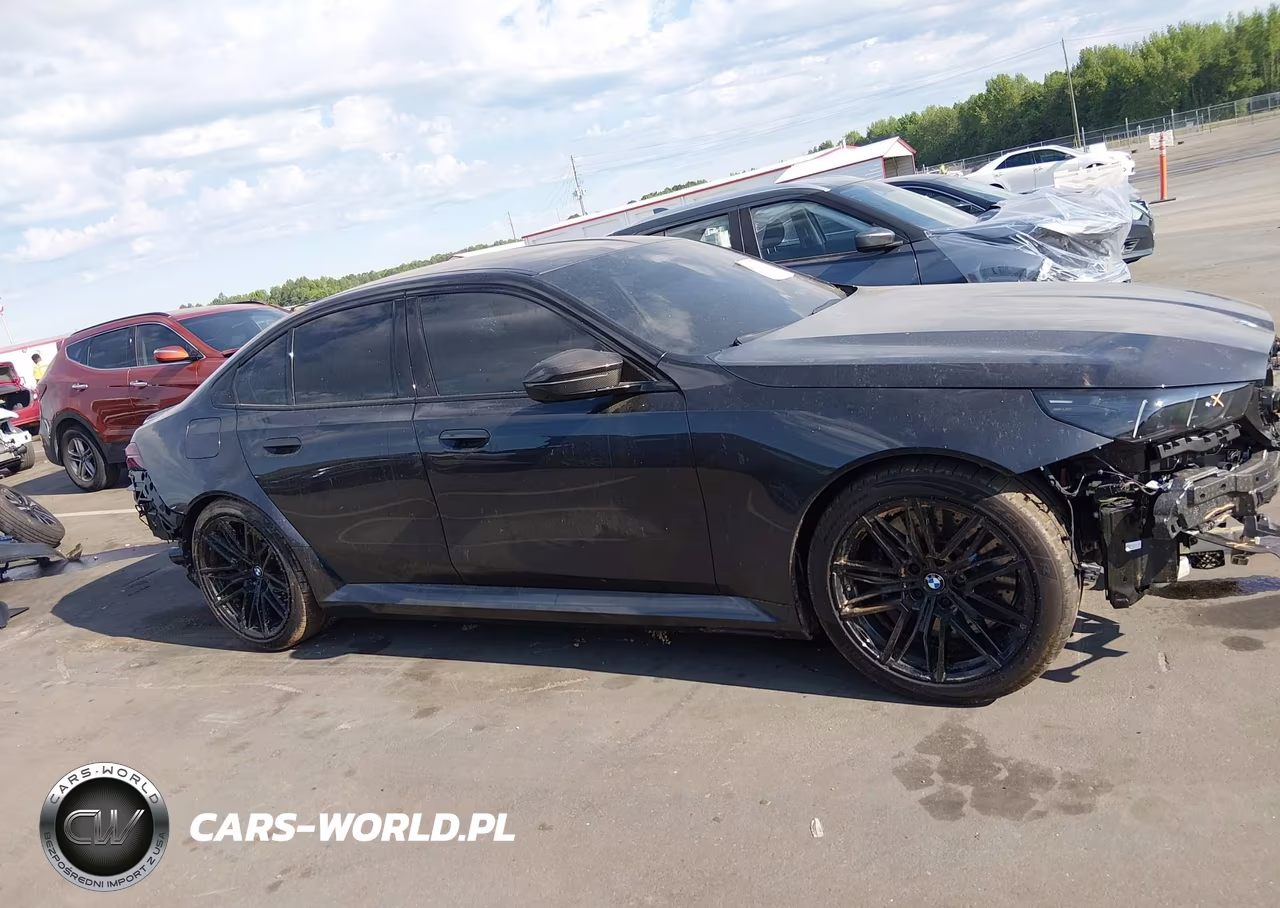 2026 BMW M5 VIN:WBS83FK06TCV90680 - 13