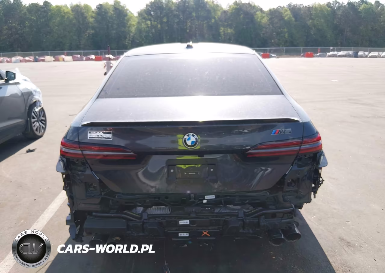 2026 BMW M5 VIN:WBS83FK06TCV90680 - 16