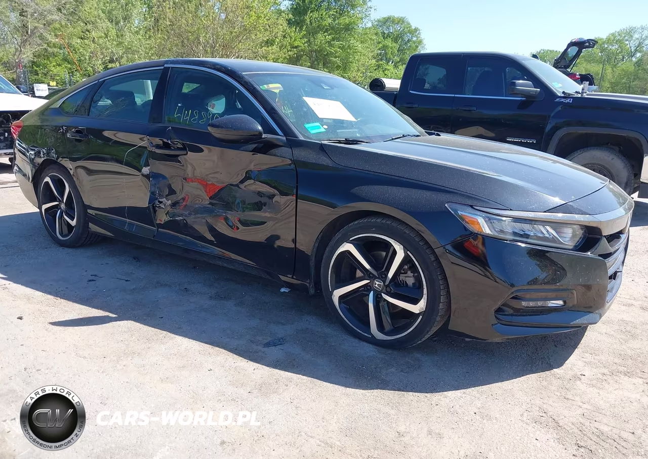 2018 Honda Accord Sport VIN:1HGCV1F31JA157765 - 17