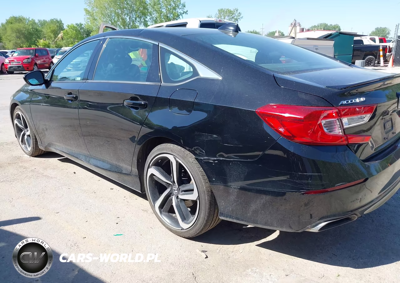 2018 Honda Accord Sport VIN:1HGCV1F31JA157765 - 3