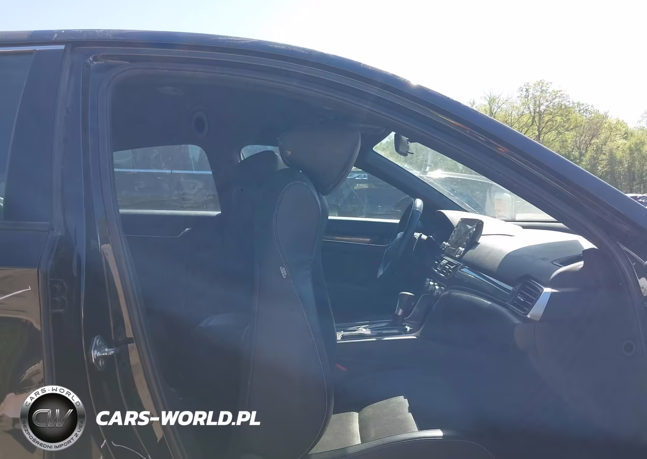 2018 Honda Accord Sport VIN:1HGCV1F31JA157765 - 5