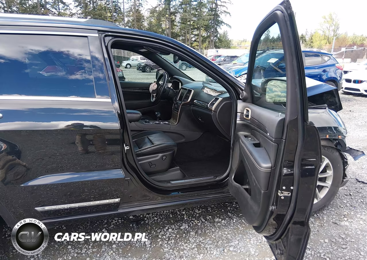 2014 Jeep Grand Cherokee Overland VIN:1C4RJFCG5EC270590 - 5