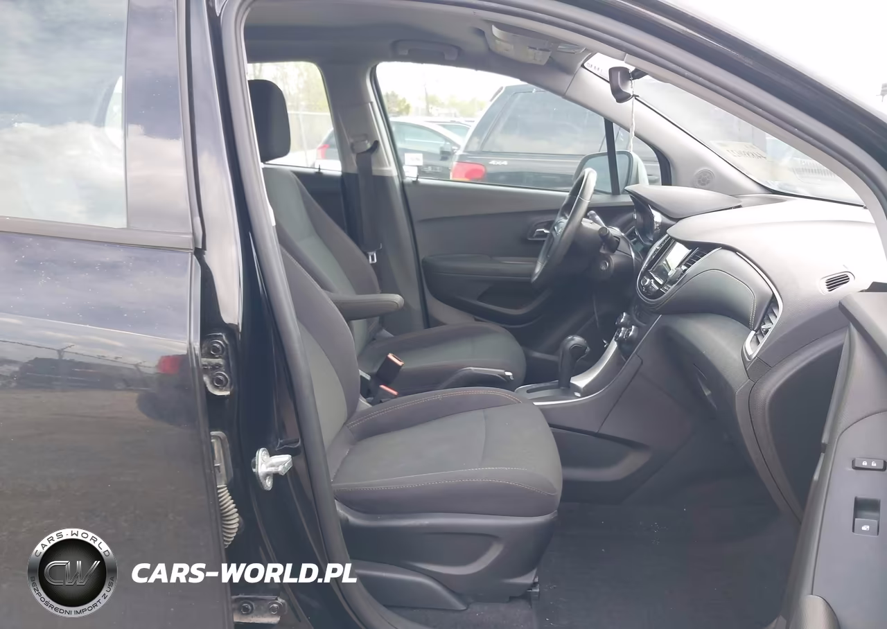 2018 Chevrolet Trax Ls VIN:3GNCJKSB2JL316435 - 5