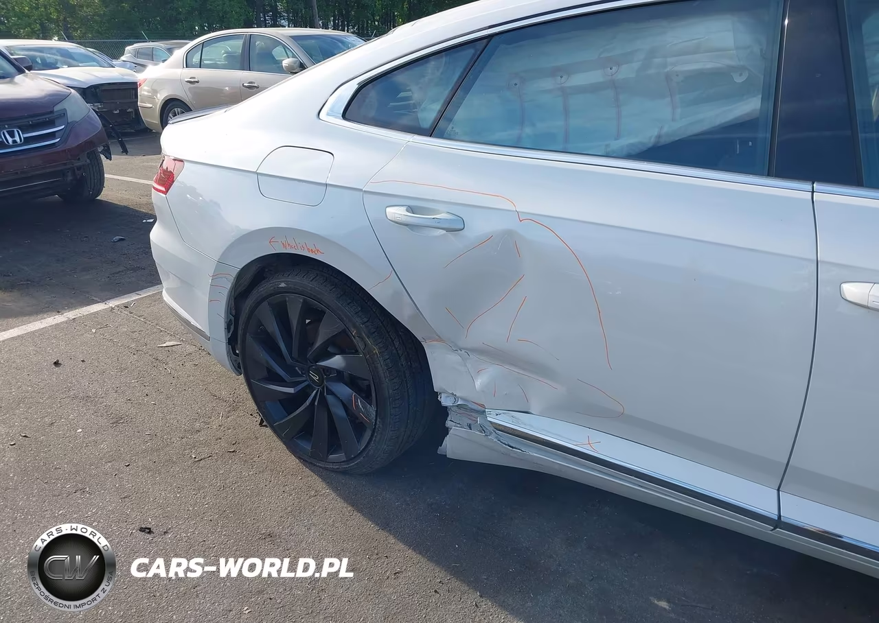 2023 Volkswagen Arteon 2.0T Sel R-Line VIN:WVWAR7AN7PE014424 - 17