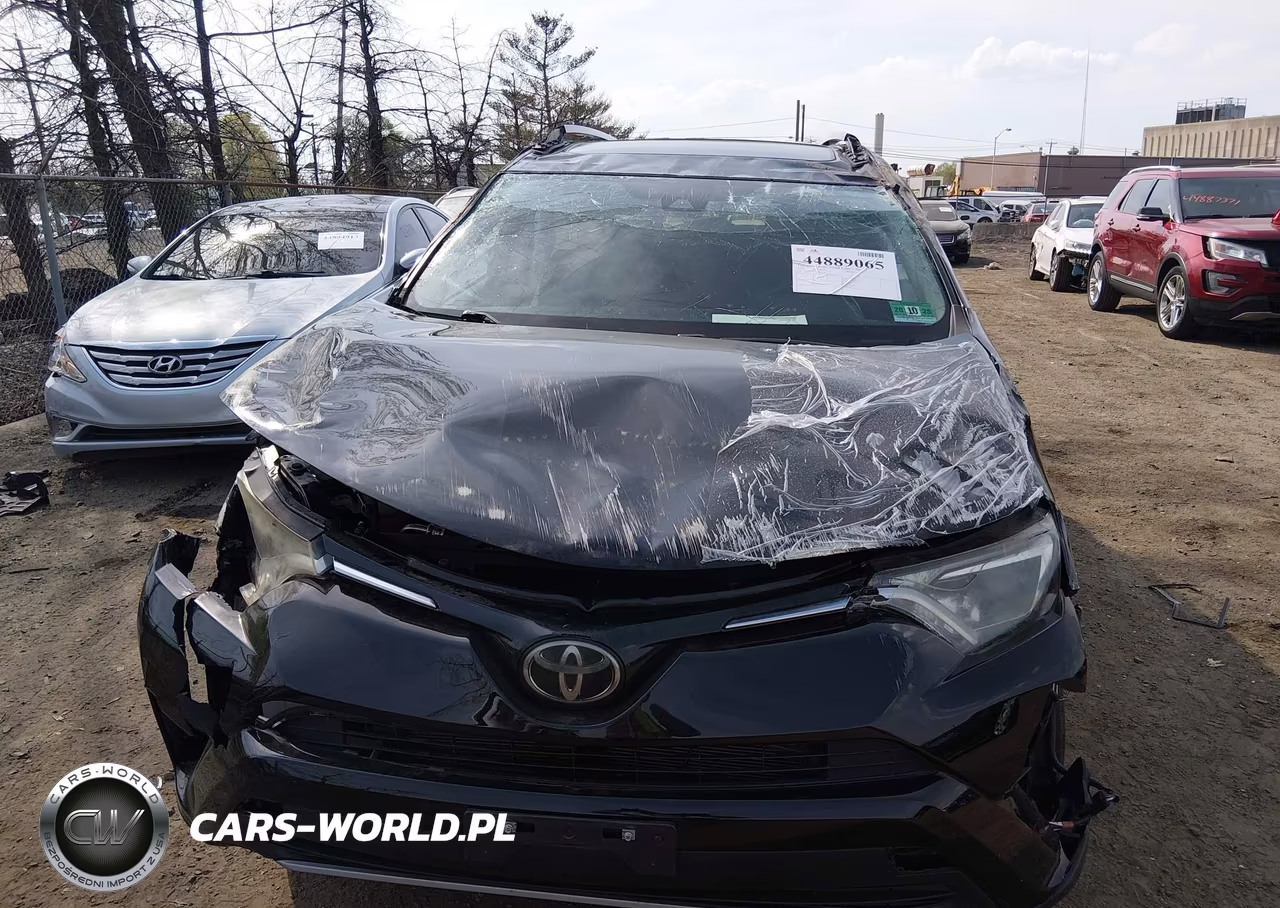 2018 Toyota Rav4 Xle VIN:2T3RFREV9JW845330 - 12
