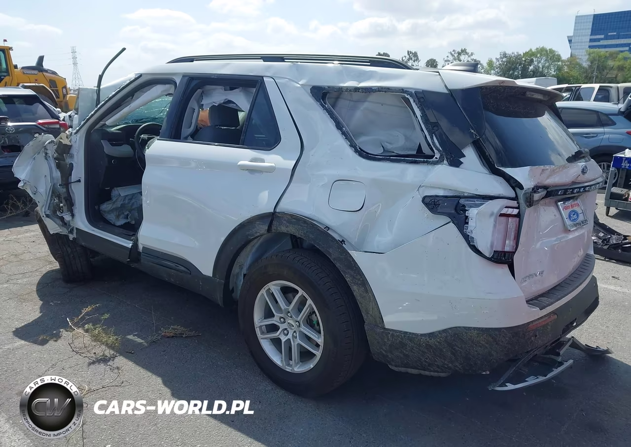 2026 Ford Explorer Active VIN:1FMUK7DH4TGA31943 - 3
