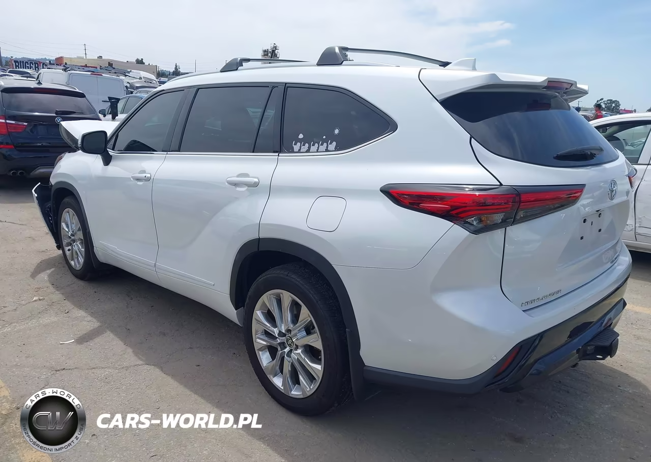 2023 Toyota Highlander Limited VIN:5TDKDRBH6PS013945 - 3