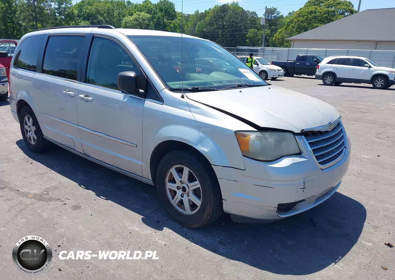 2010 Chrysler Town & Country Touring